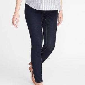 Old Navy Maternity Rockstar Skinny Jeans NEW